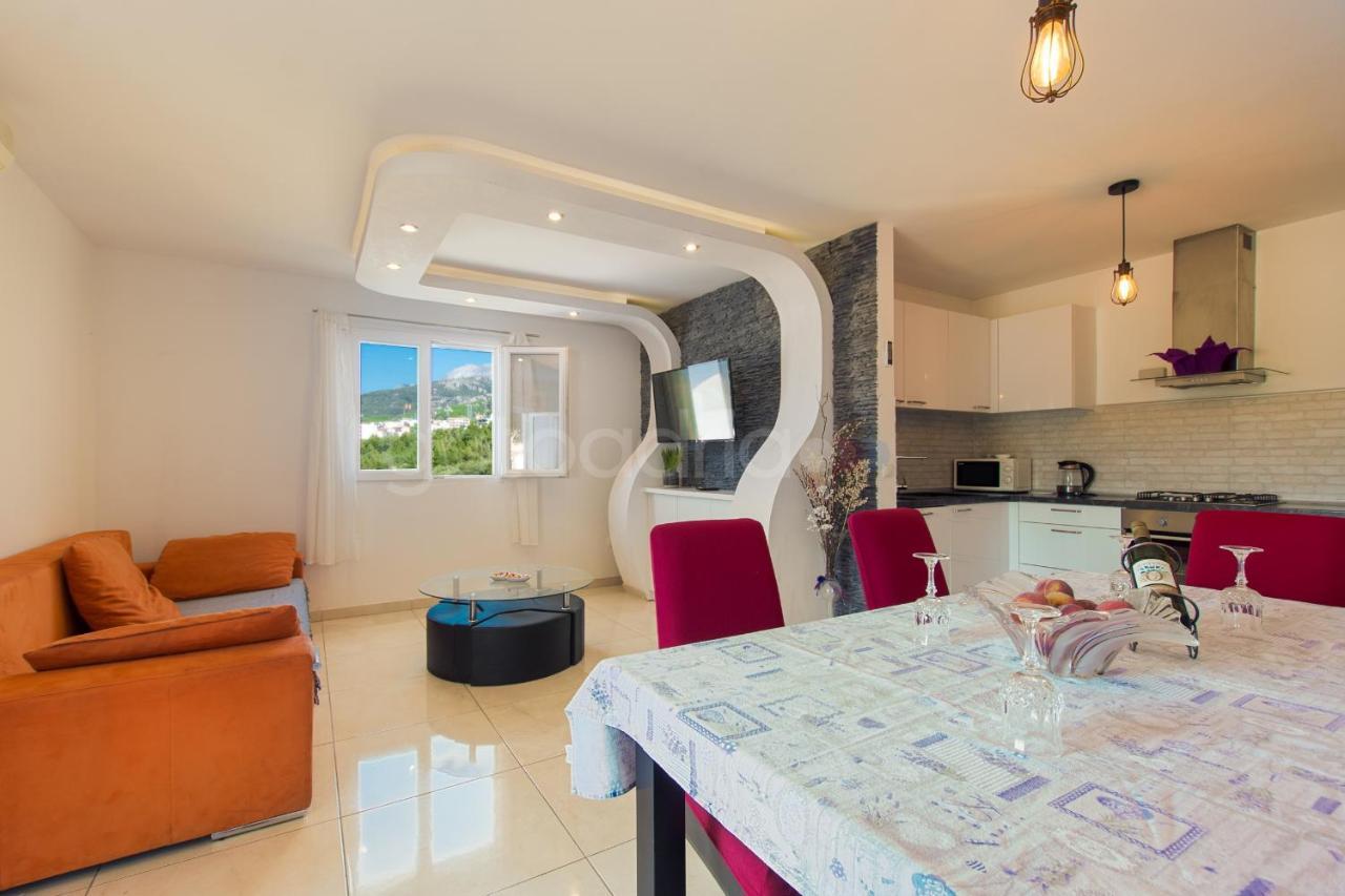 Apartment Vesna With Balcony & Free Parking Makarska Zewnętrze zdjęcie